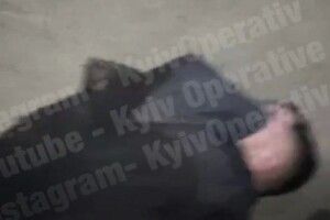 У Києві п'яний співробітник МВС влаштував дебош під російський шансон (Відео)