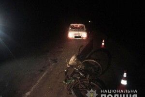 На Рівненщині водій «Жигулів» насмерть збив 48-річну велосипедистку