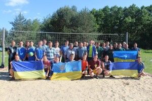 У Будниках змагалися найсильніші волейболісти