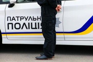 На Волині чоловік випив зайву чарку й не пускав покупців у магазин