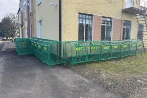 Роздільний збір сміття: у сільській громаді на Волині збиратимуть ПЕТ-пляшки