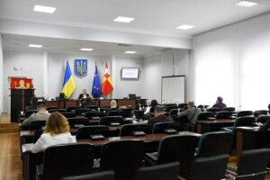 На сесії Луцької ради завтра планують звільнити першого заступника мера