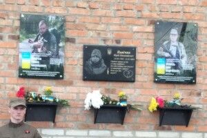 На Маневиччині відкрили меморіальні дошки трьом загиблим Героям