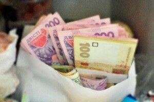 Через два тижні українцям підвищать пенсії. Але не всім