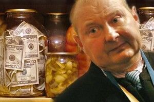 У Молдові Додон звинувачує Санду у викраденні українського судді Чауса, який ховав долари у трилітрових слоїках