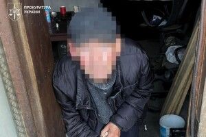На Львівщині підприємець 23 роки тримав знайомого у «трудовому рабстві»