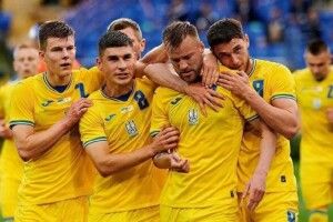 Українські футболісти-легіонери вже зібрали на потреби ЗСУ 500 тисяч євро