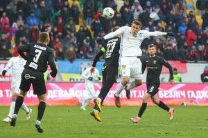 «Верес» у Львові сенсаційно перемагає «Динамо»! (Відео)