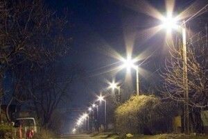 Лучани вимагають від влади увімкнути світло на дорогах