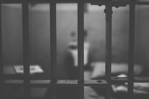 Покарали засудженого, який давав хабаря посадовцю Маневицької виправної колонії