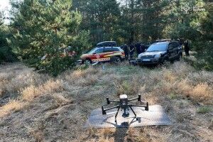 У лісі на Камінь-Каширщині тривають пошуки чоловіка, який заблукав