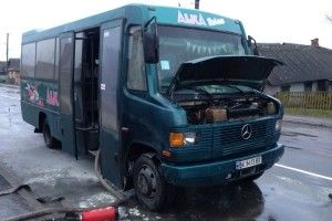 На Рівненщині ледь не згорів автобус