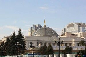 Питання про кнопкодавство у регламентному комітеті Верховної Ради вирішили не розглядати 