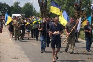 На Волині попрощалися із 39-річним Героєм, який загинув на Миколаївщині (Фото)