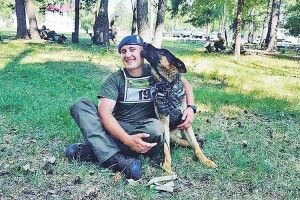 Луцький нацгвардієць  зі службовим псом  візьме участь у параді  до Дня Незалежності