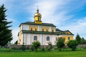 Територією монастиря на Волині прокотиться унікальний ВІЗ