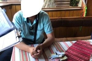 Сільському голові, якого викрили на одержанні неправомірної вигоди, повідомлено про підозру