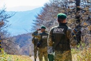 На Волині затримано двох нелегальних туристів, які «здали себе» мешканцям прикордоння 