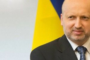 За січень Турчинов заробив 52 000 гривень і отримав надбавку за «роботу в умовах режимних обмежень»
