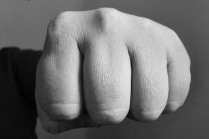 У Почаєві чоловік вбив друга через татуювання