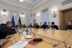 Після жорсткої розмови з урядовцями вдалося розблокувати пенсії ВПО і соцвиплати – Ірина Геращенко