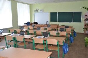Керівники шкіл і садочків не мають права вимагати гроші з батьків на ремонти і меблі