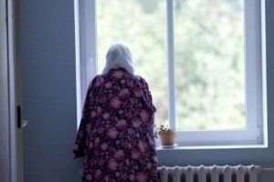 Фатальний 6 поверх: у Луцьку з вікна випала пенсіонерка, поліція відкрила кримінал