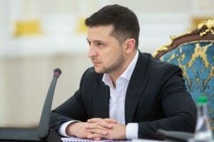 Зеленський назвав Гончарука гарною машиною, яка не наїздила пробігу для заміни