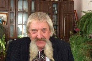 На Прикарпатті помер чоловік, який був обличчям «Пістинської джерельної»