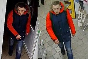 У Луцьку розшукують крадіїв з магазину (Фото)