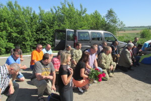 Сотні нововолинців попрощалися з Героєм (Фото)