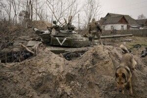 Бійці, озброєння і техніка: у Генштабі розповіли, що та коли ворог готується відправити до України