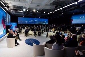 Петро Порошенко у Галіфаксі закликав союзників надати Україні ПДЧ на саміті НАТО у червні 2022 року