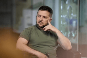 Майже 80% українців вважають Зеленського відповідальним за корупцію