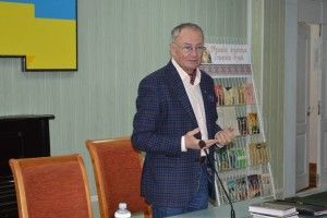 Відомий український письменник, публіцист Володимир Яворівський презентував ковельчанам свій новий роман