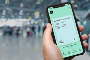За підробку та використання COVID-документів поліцейські відкрили вже понад тисячу кримінальних проваджень