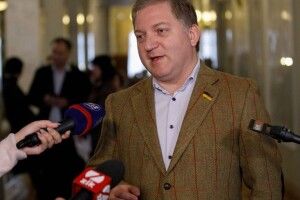 Державна зрада: екснардепу від ОПЗЖ Волошину загрожує 15 років тюрми 