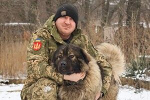 Мріє повернутись з фронту на рідну Волині з улюбленим собакою Баєром
