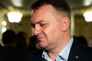 Олег Синютка: центральна і місцева влада програла боротьбу з коронавірусом