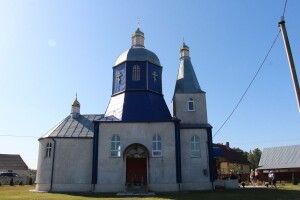 У храмі волинського села Проходи освячено новий престол 