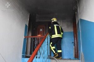 У Луцьку в п’ятиповерхівці горіла квартира (Фото)