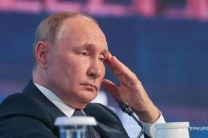 Петербурзькі депутати закликали держдуму звинуватити путіна у держзраді