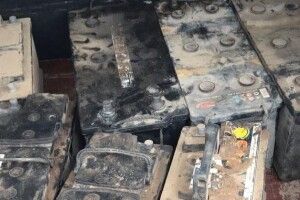 Серійного викрадача автомобільних акумуляторів затримали на Волині