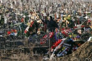 Українці просять Президента змінити правила поховань