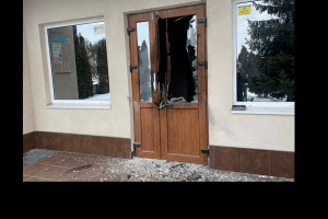 Затримали чоловіка, який гранатою підірвав двері сільради (Відео)
