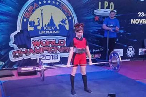 Українська шестикласниця – важкоатлетка встановила світовий рекорд зі станової тяги