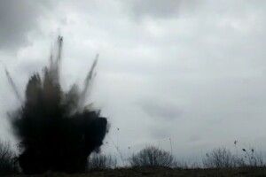 На Херсонщині ЗСУ знищили склад ворожих боєприпасів і три безпілотники