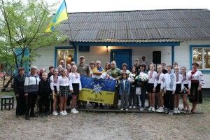 На Волині громада зворушливо зустріла Героя з полону (Фото)