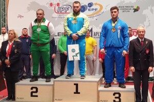 На чемпіонаті Європи з класичного пауерліфтингу Україна здобула дві золоті медалі (Фото)