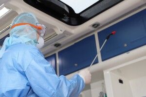 Близько ста українців прибуло в Україну евакуаційними рейсами 